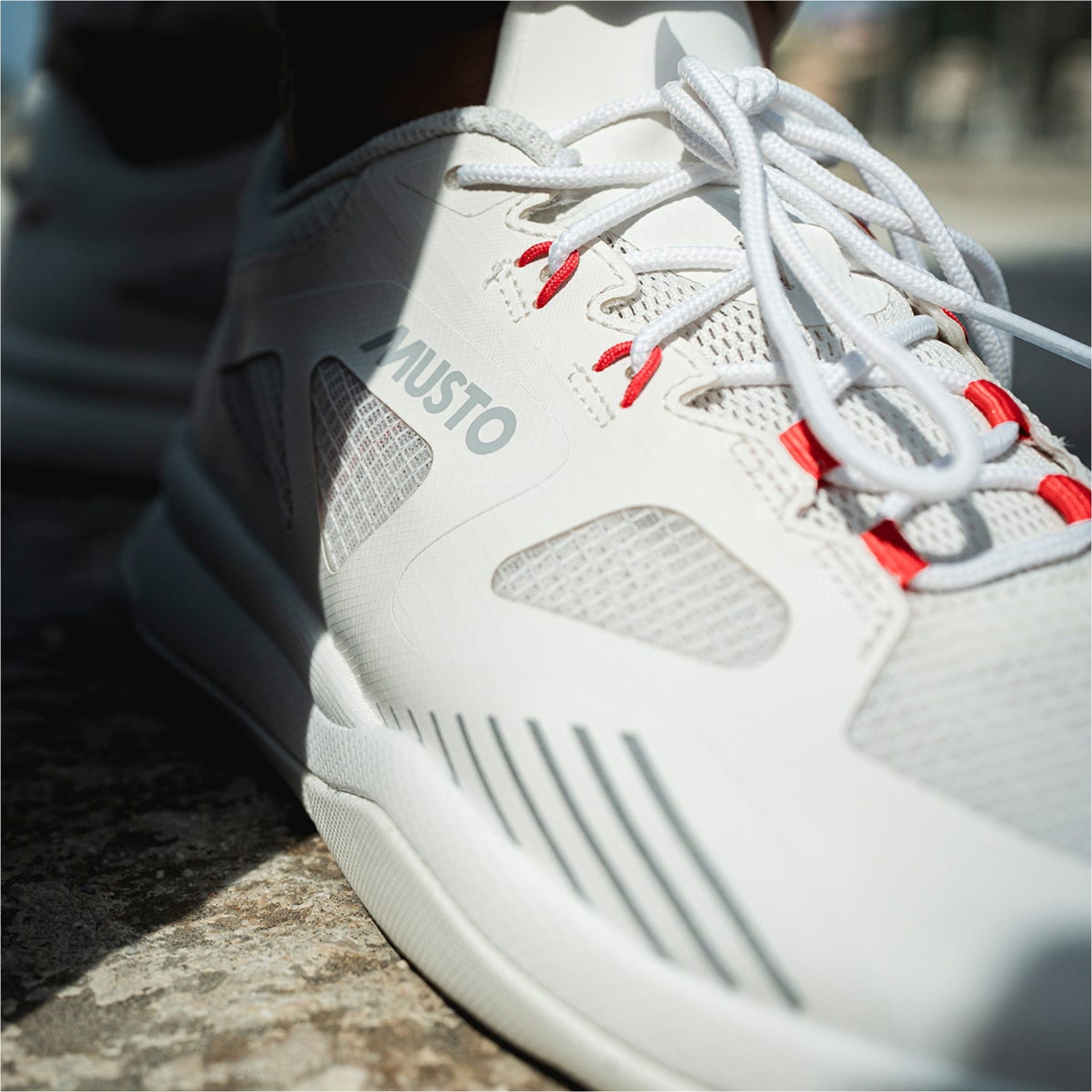 2026 Musto Mens Dynamic Race Trainer 86998 - Offwhite